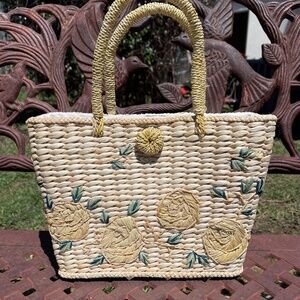Small Straw Beach Pool Lake Double Handle Floral Design Tote